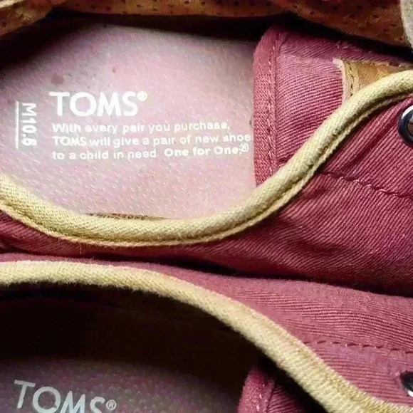 Toms Burgandy Canvas Sneakers - Picture 3 of 7